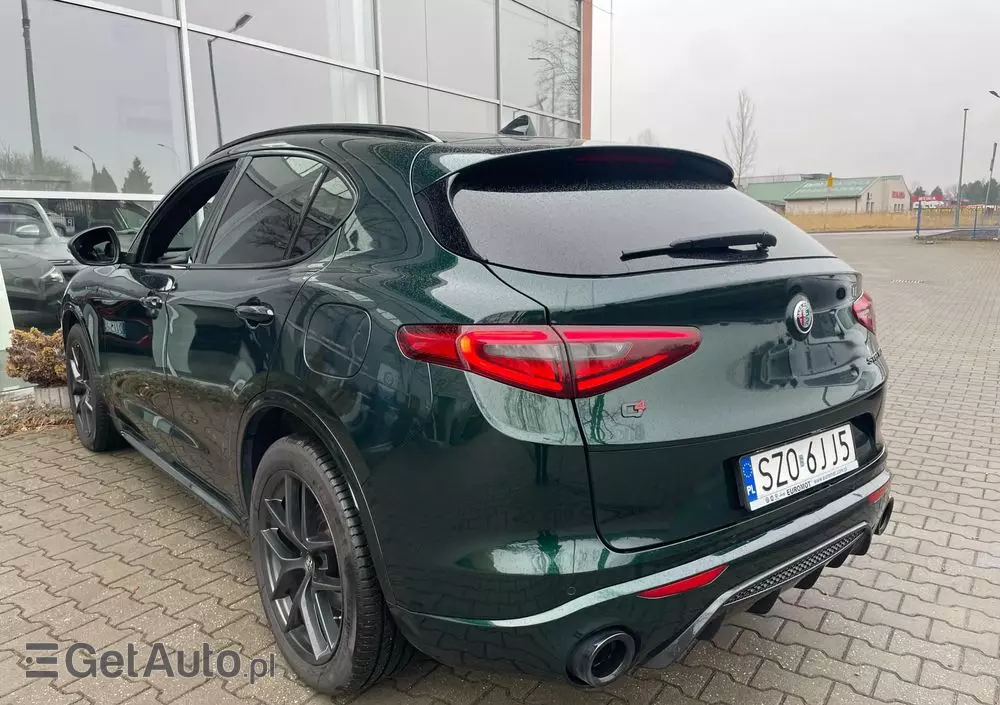 ALFA ROMEO Stelvio 2.0 Turbo Veloce TI Q4