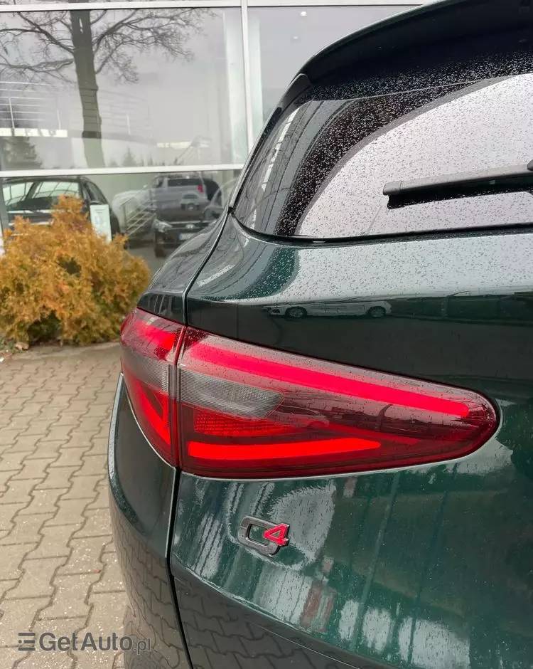 ALFA ROMEO Stelvio 2.0 Turbo Veloce TI Q4