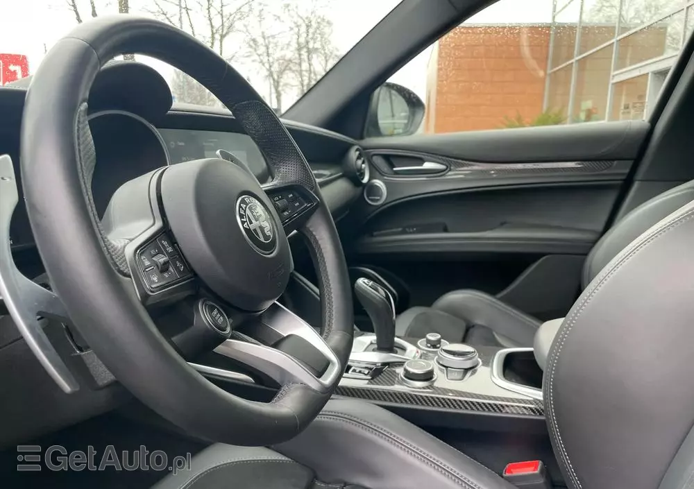 ALFA ROMEO Stelvio 2.0 Turbo Veloce TI Q4
