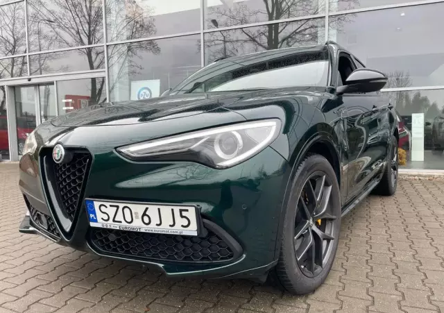 ALFA ROMEO Stelvio 2.0 Turbo Veloce TI Q4