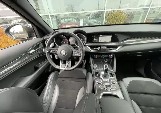 ALFA ROMEO Stelvio 2.0 Turbo Veloce TI Q4