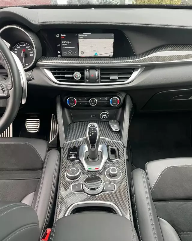 ALFA ROMEO Stelvio 2.0 Turbo Veloce TI Q4