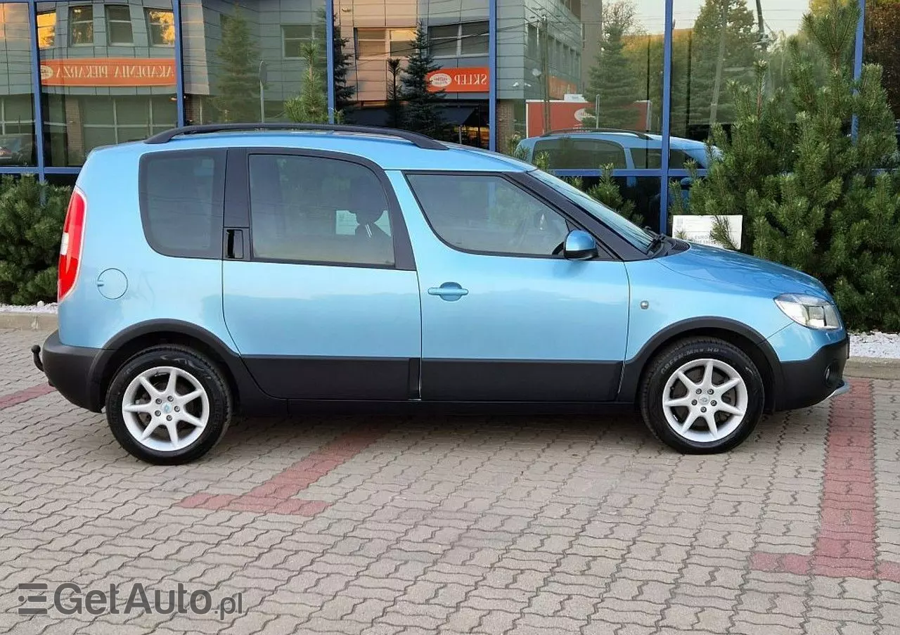 SKODA Roomster 1.2 TSI Scout