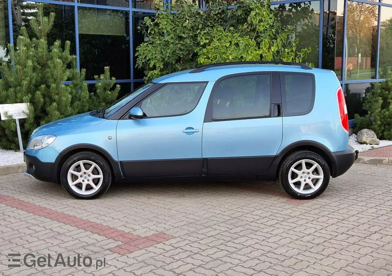 SKODA Roomster 1.2 TSI Scout