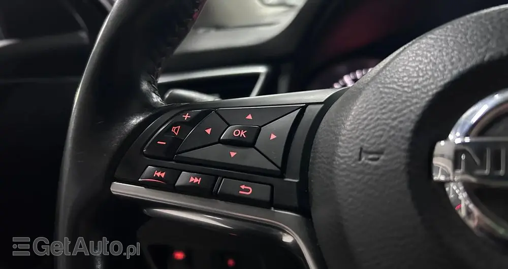 NISSAN Qashqai 1.2 DIG-T N-Connecta EU6