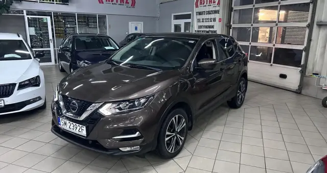 NISSAN Qashqai 1.2 DIG-T N-Connecta EU6