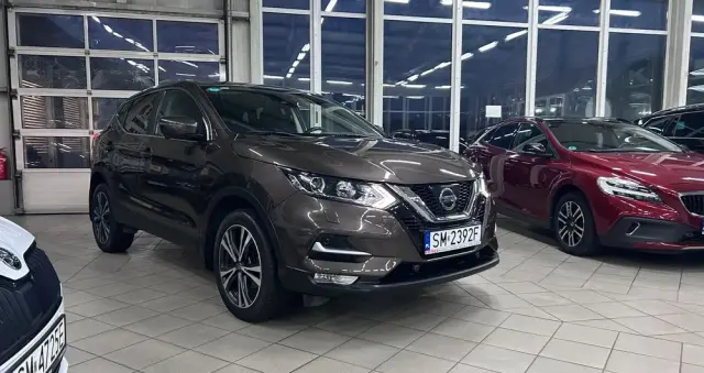 NISSAN Qashqai 1.2 DIG-T N-Connecta EU6