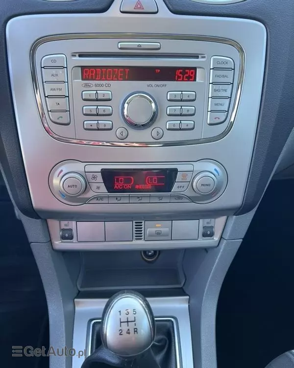 FORD Focus Silver Magic