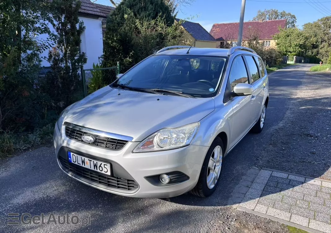 FORD Focus Silver Magic