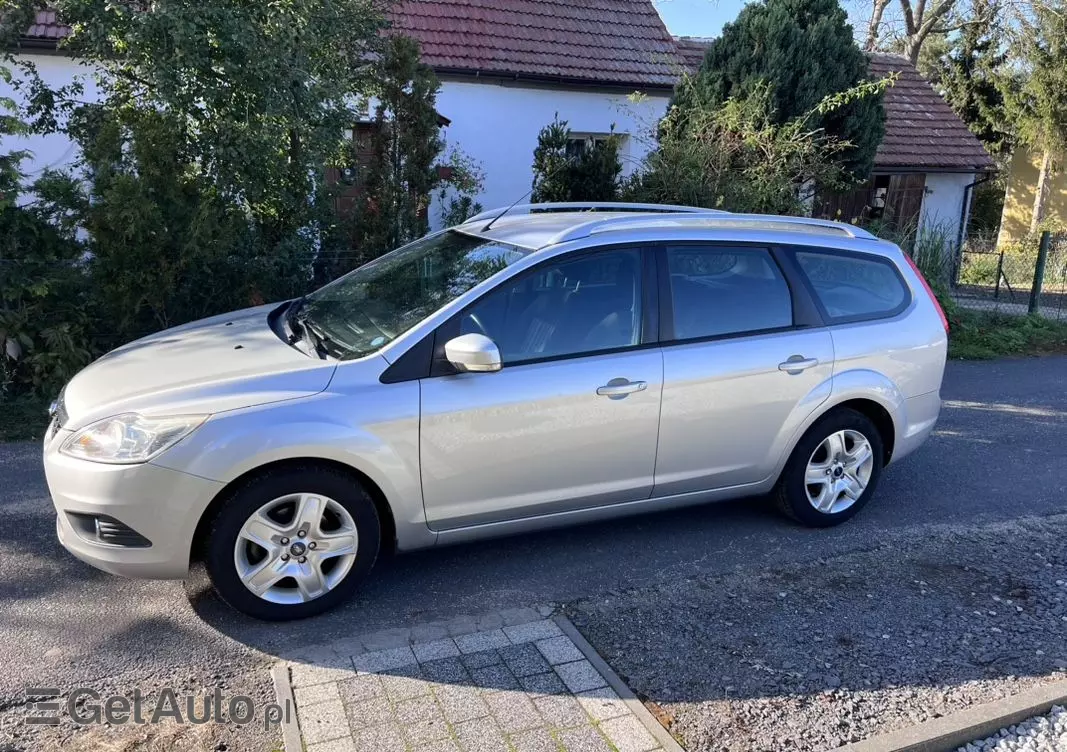 FORD Focus Silver Magic