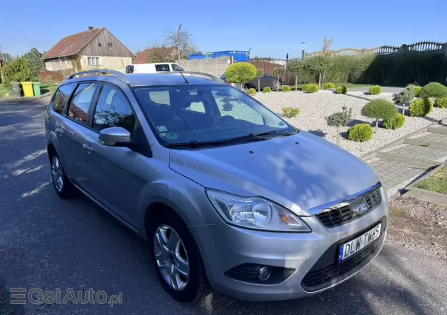 FORD Focus Silver Magic
