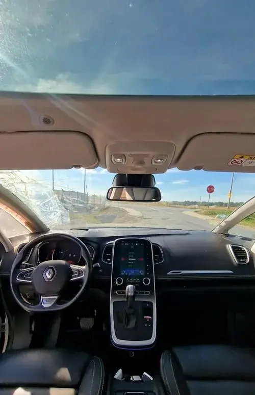 RENAULT Grand Scenic 