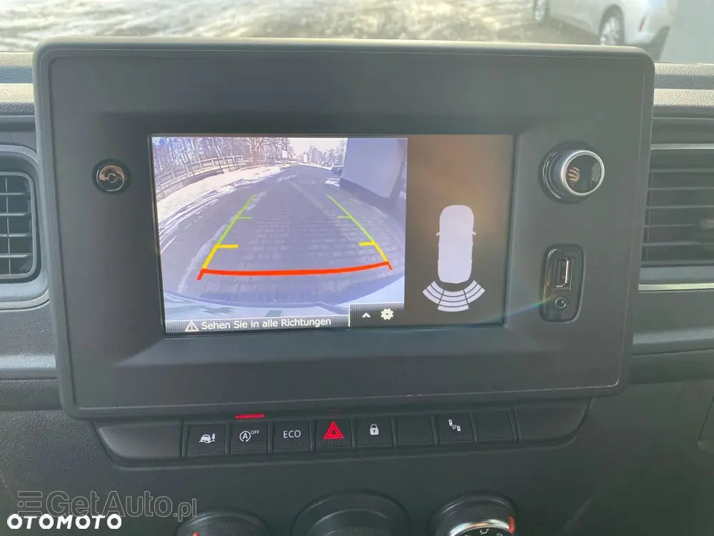 RENAULT MASTER Furgon L2H2 