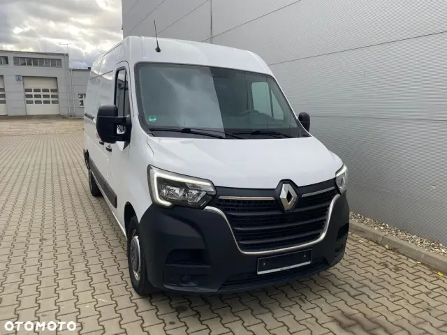 RENAULT MASTER Furgon L2H2 