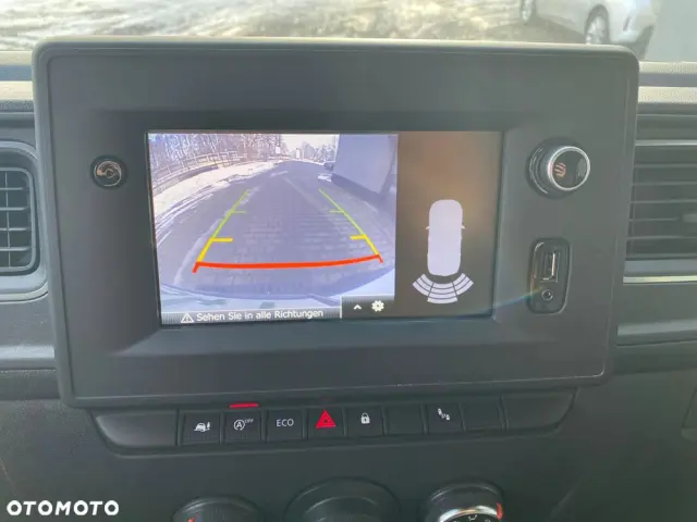 RENAULT MASTER Furgon L2H2 