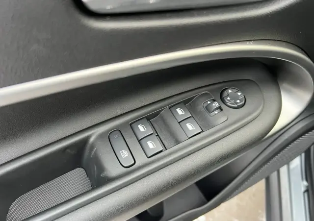 JEEP Avenger 1.2 T3 mHEV Freedom Edition II FWD eDCT6