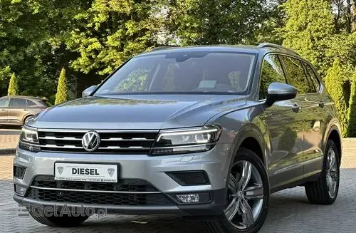 VOLKSWAGEN Tiguan Allspace 