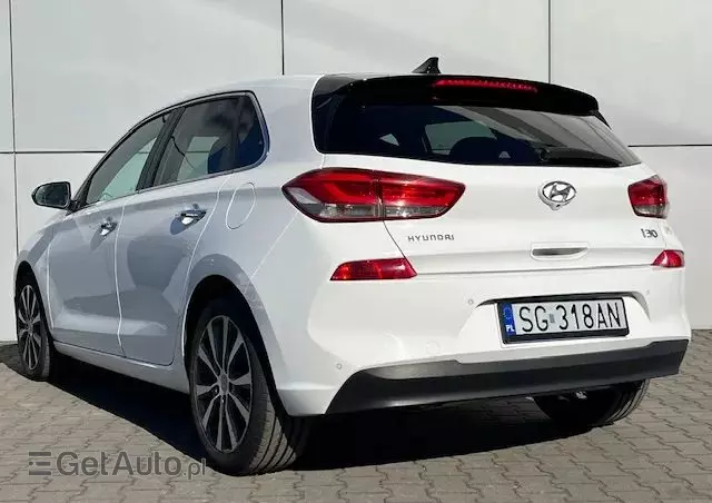 HYUNDAI I30 1.6 D Premiere Luxury