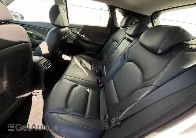 HYUNDAI I30 1.6 D Premiere Luxury