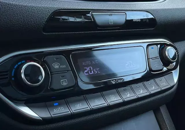 HYUNDAI I30 1.6 D Premiere Luxury