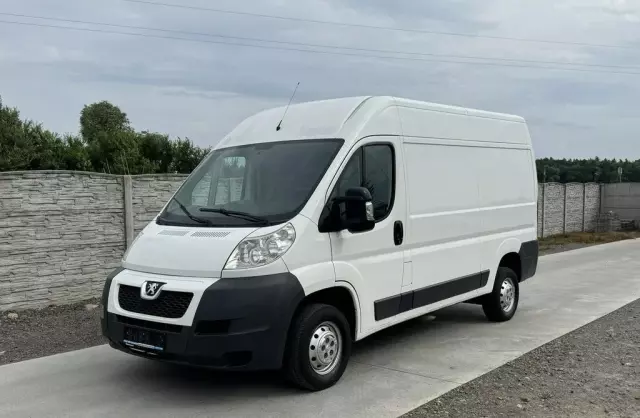 PEUGEOT Boxer 