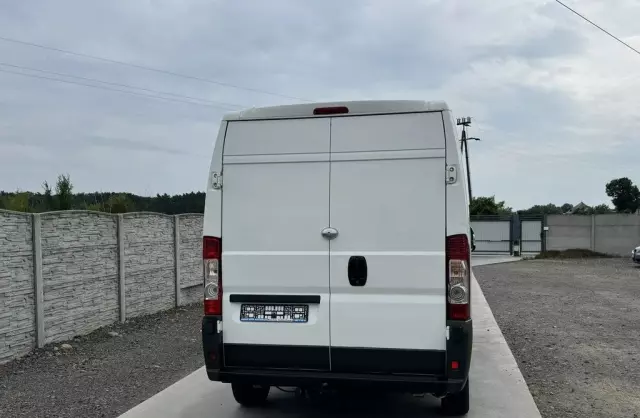 PEUGEOT Boxer 