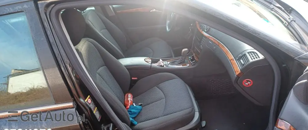 MERCEDES-BENZ Klasa E 200 Kompressor Automatik Elegance