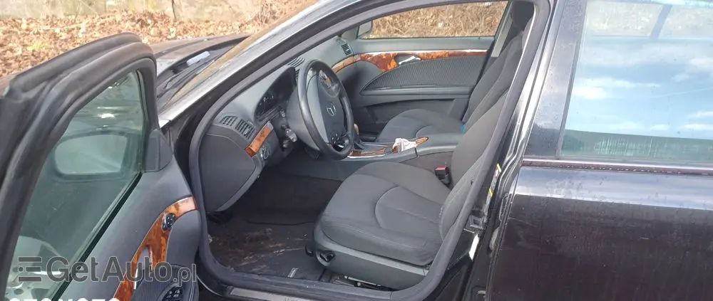 MERCEDES-BENZ Klasa E 200 Kompressor Automatik Elegance