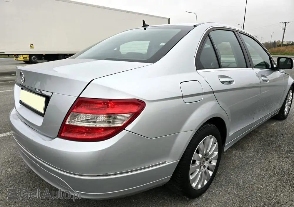 MERCEDES-BENZ Klasa C 180 Kompressor Avantgarde