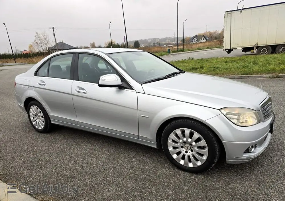 MERCEDES-BENZ Klasa C 180 Kompressor Avantgarde