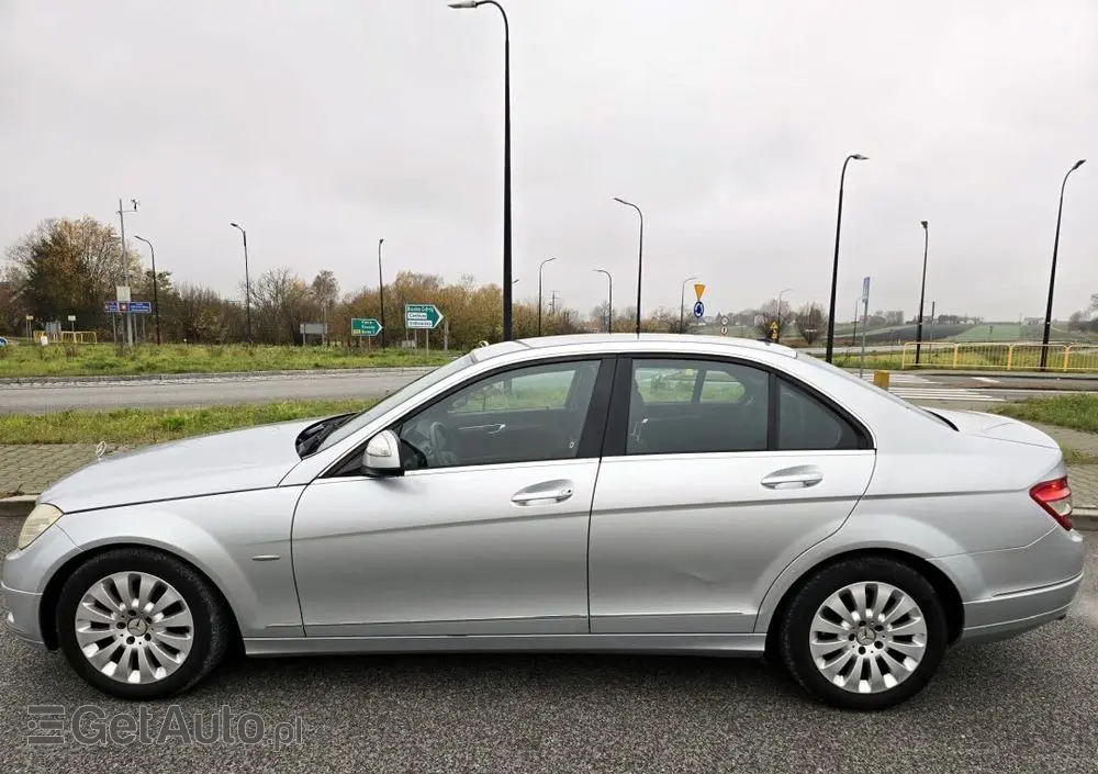 MERCEDES-BENZ Klasa C 180 Kompressor Avantgarde