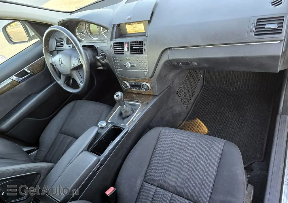 MERCEDES-BENZ Klasa C 180 Kompressor Avantgarde