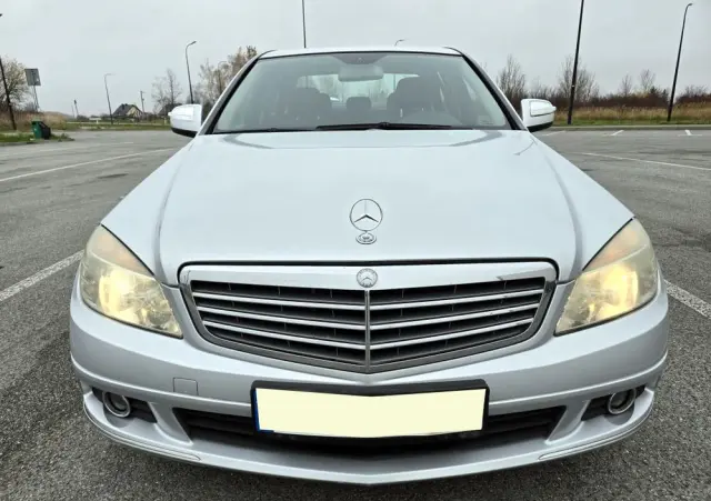 MERCEDES-BENZ Klasa C 180 Kompressor Avantgarde