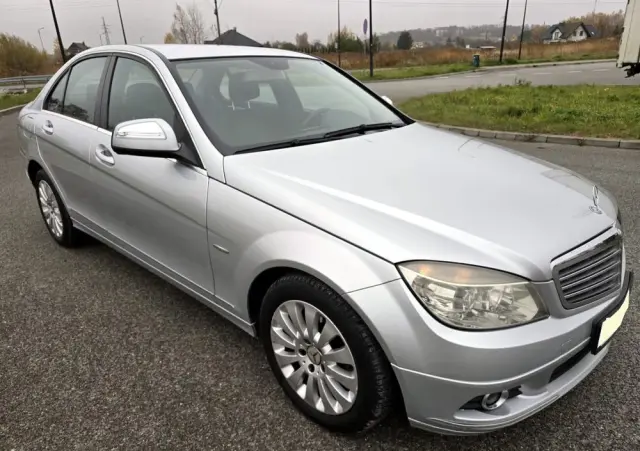 MERCEDES-BENZ Klasa C 180 Kompressor Avantgarde