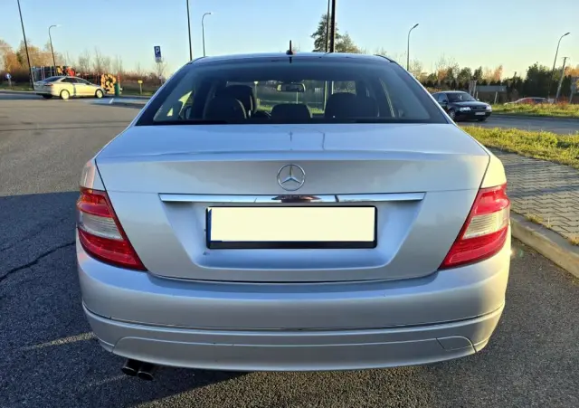MERCEDES-BENZ Klasa C 180 Kompressor Avantgarde