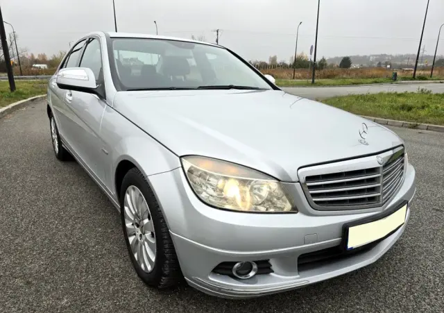 MERCEDES-BENZ Klasa C 180 Kompressor Avantgarde