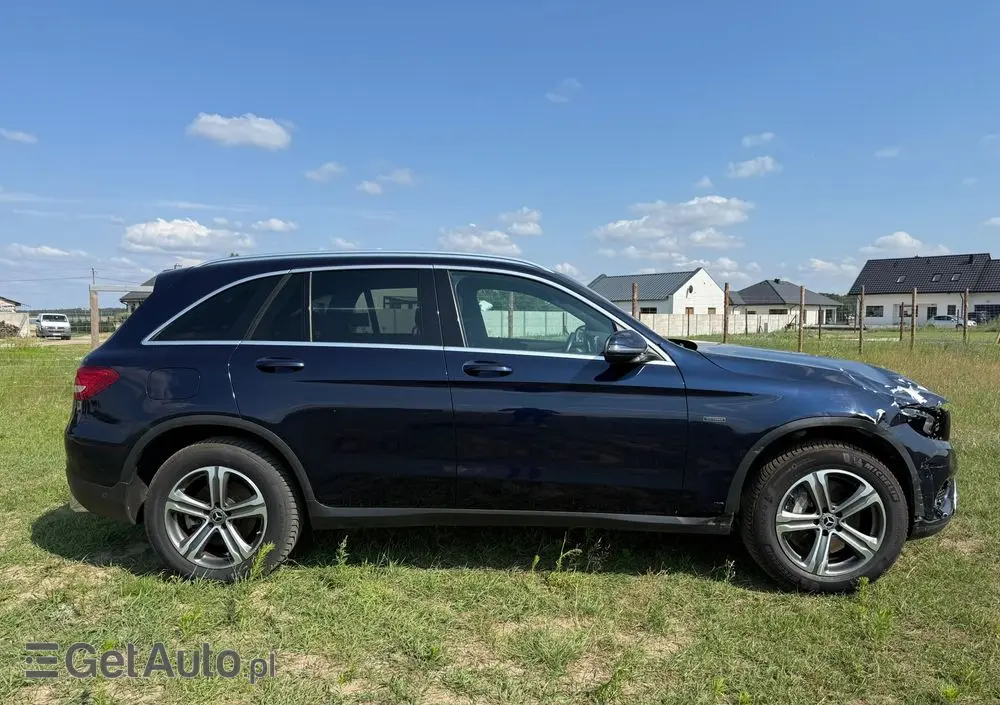MERCEDES-BENZ GLC 350 e 4Matic 7G-TRONIC Edition 1