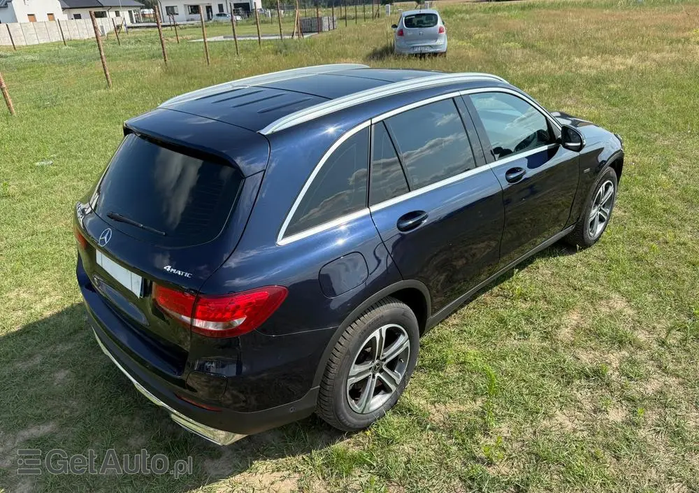 MERCEDES-BENZ GLC 350 e 4Matic 7G-TRONIC Edition 1