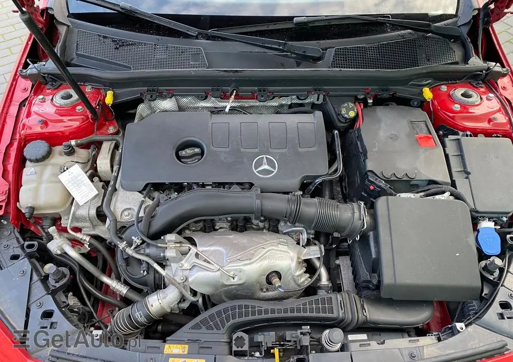 MERCEDES-BENZ Klasa A 250 7G-DCT Advanced AMG Line