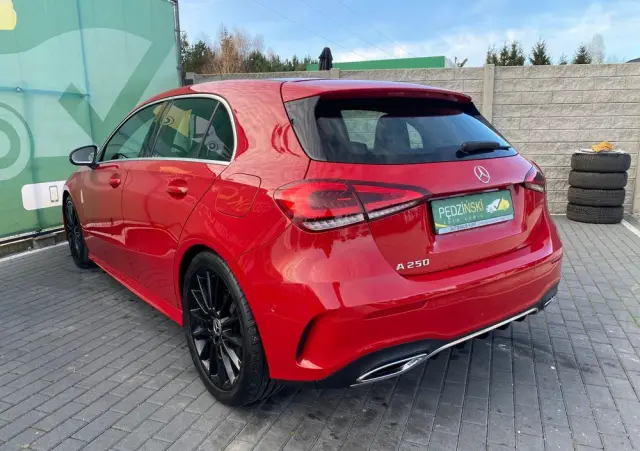 MERCEDES-BENZ Klasa A 250 7G-DCT Advanced AMG Line