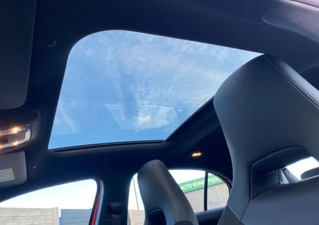 MERCEDES-BENZ Klasa A 250 7G-DCT Advanced AMG Line