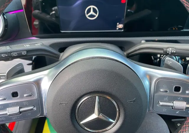 MERCEDES-BENZ Klasa A 250 7G-DCT Advanced AMG Line