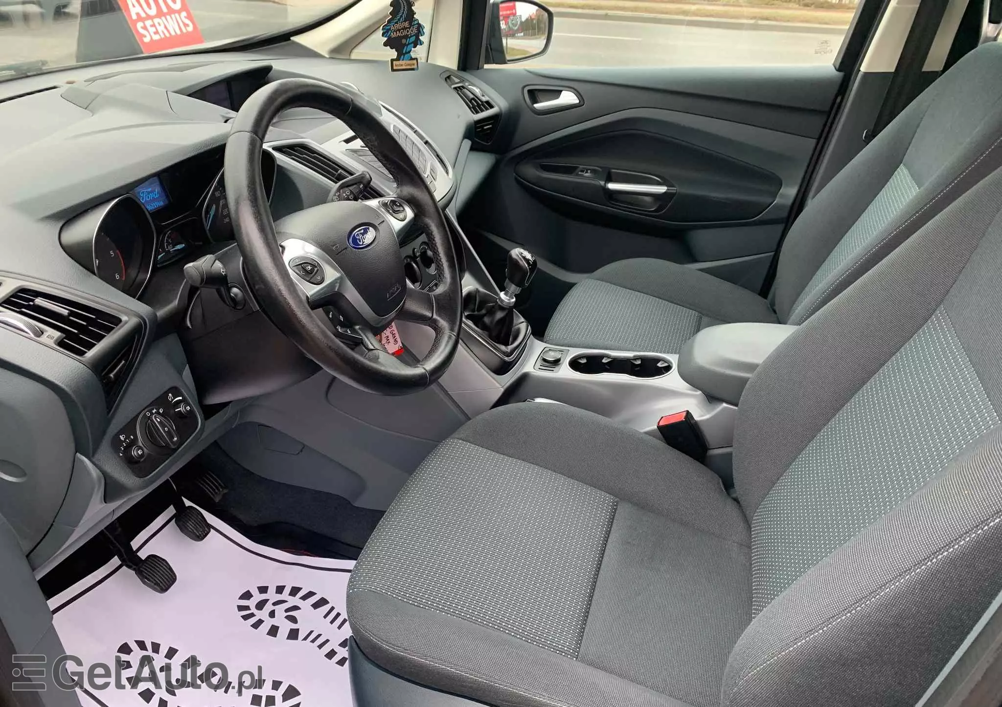 FORD Grand C-MAX 1.6 TDCi Titanium