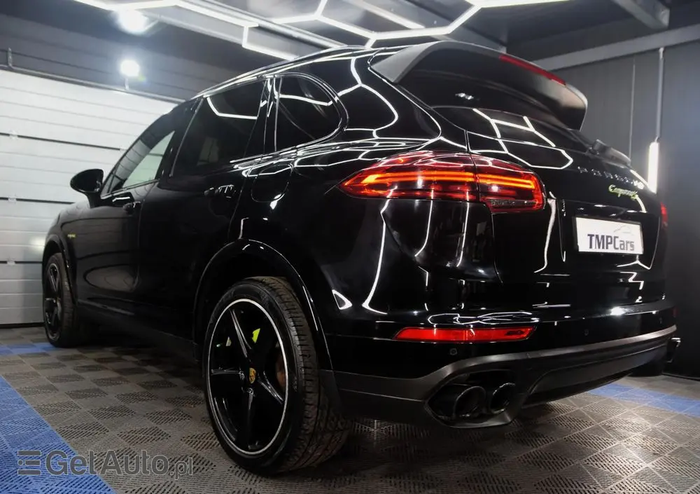PORSCHE Cayenne S Tiptronic S