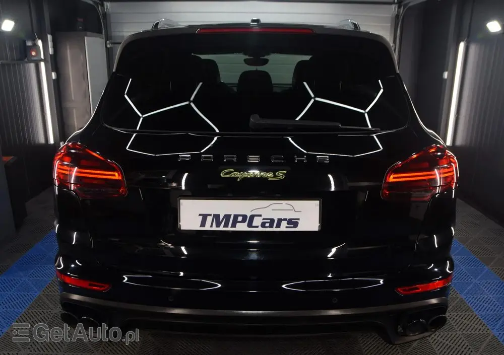 PORSCHE Cayenne S Tiptronic S