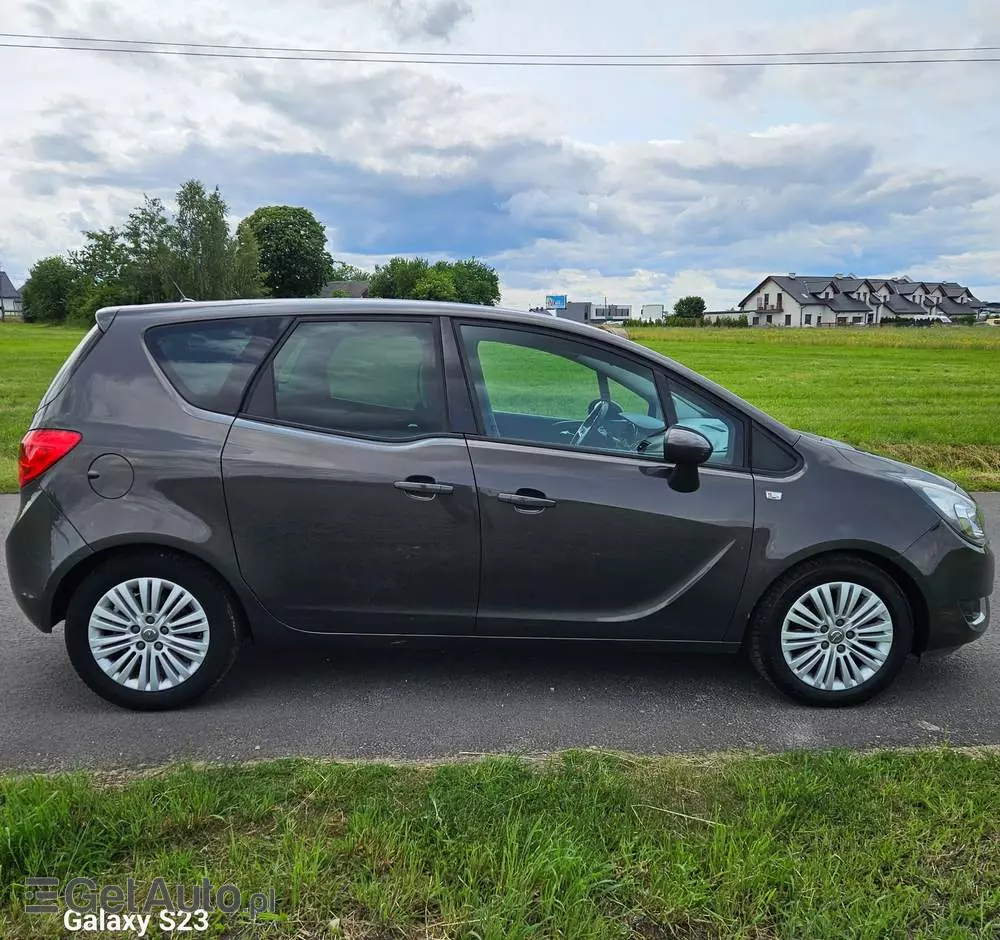 OPEL Meriva 1.4 T Enjoy