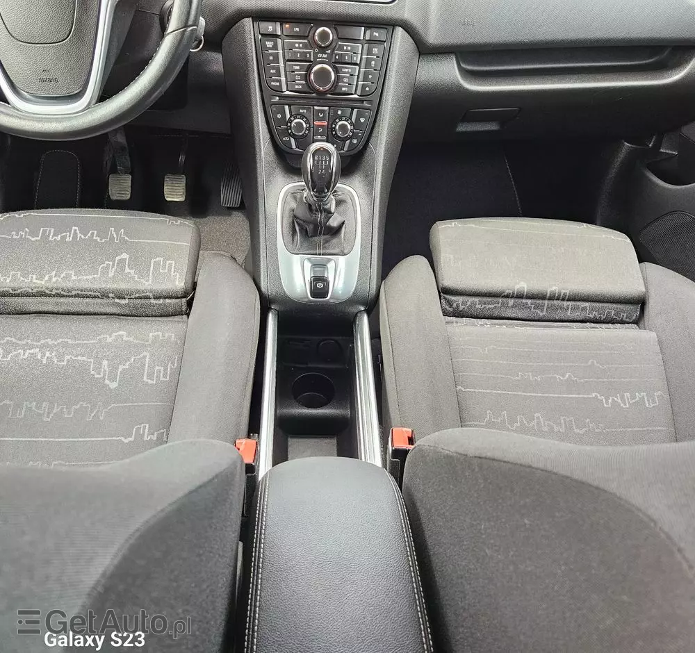 OPEL Meriva 1.4 T Enjoy