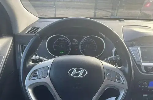 HYUNDAI Ix35 
