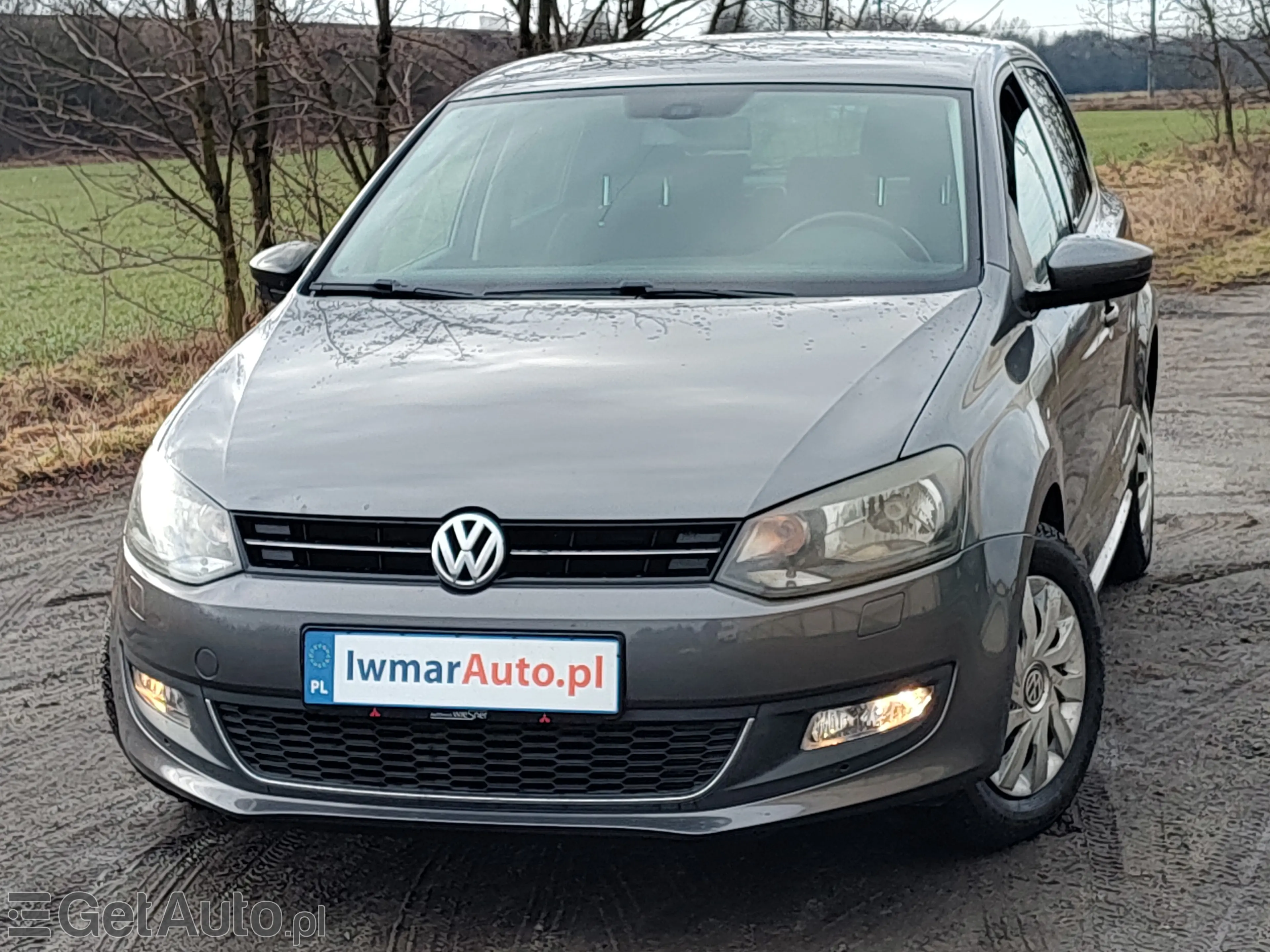 VOLKSWAGEN Polo Highline