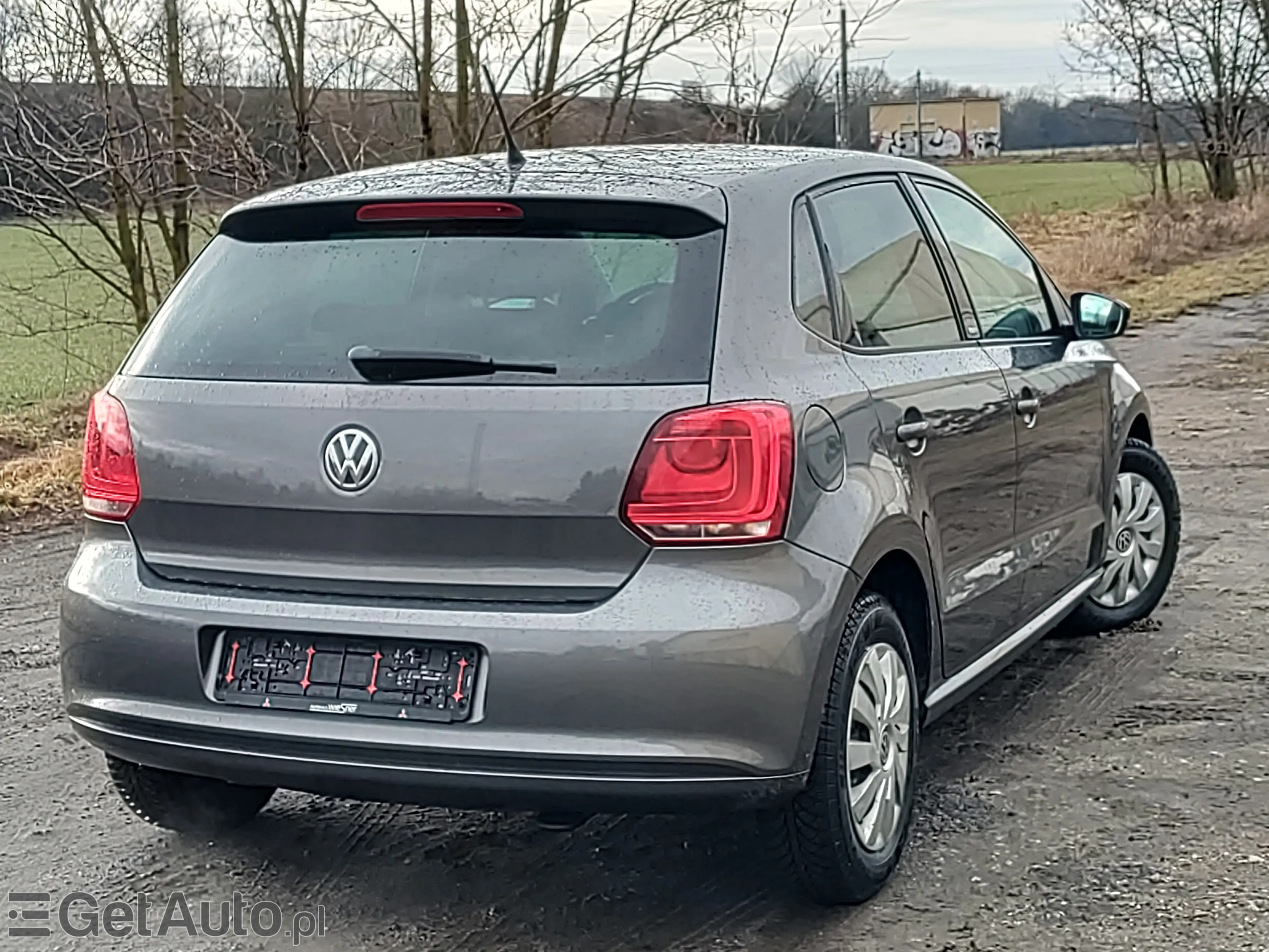 VOLKSWAGEN Polo Highline